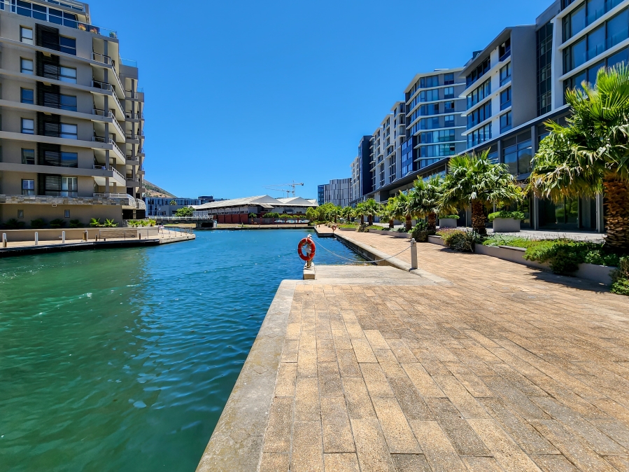 2 Bedroom Property for Sale in Foreshore Western Cape